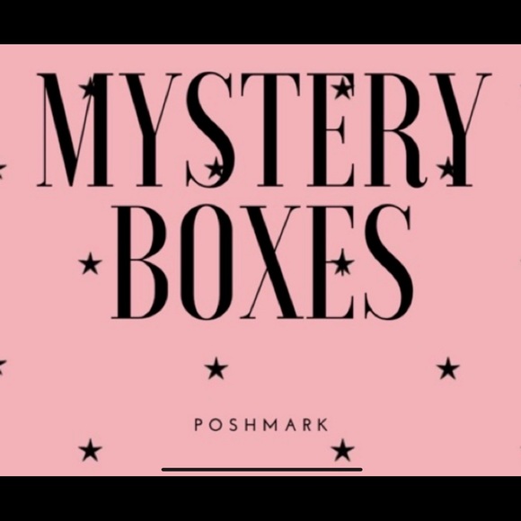 Hollister Mystery box - Picture 1 of 1